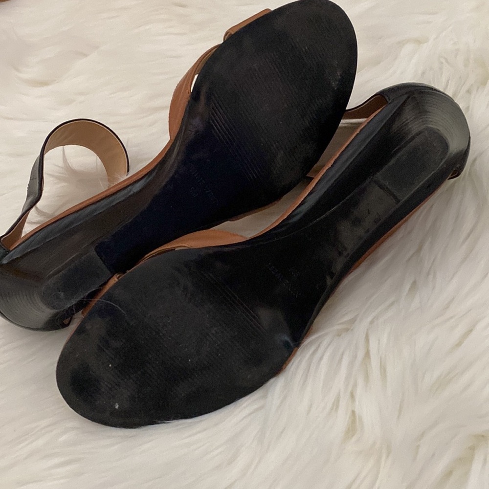 Nine West Sandals. - Picture 4 of 4